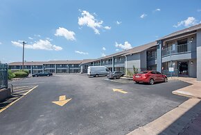 Quality Inn Near Lake Marble Falls