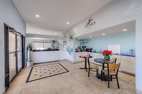 Dunes Inn & Suites