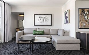 Mills House Charleston, Curio Collection by Hilton