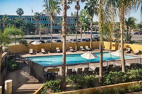 Bakersfield Marriott at the Convention Center