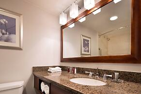 Bakersfield Marriott at the Convention Center