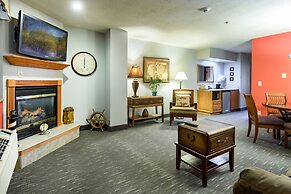 Ramada by Wyndham Sioux Falls Airport-Waterpark & Event Ctr