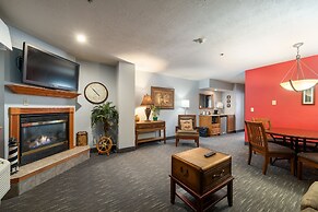 Ramada by Wyndham Sioux Falls Airport-Waterpark & Event Ctr