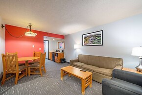 Ramada by Wyndham Sioux Falls Airport-Waterpark & Event Ctr