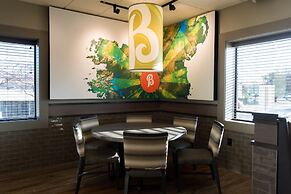 Holiday Inn Hotel & Suites Des Moines - Northwest by IHG