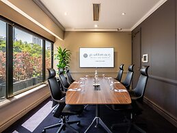 Pullman Sydney Hyde Park