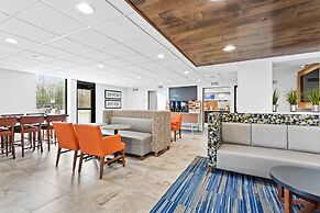 Holiday Inn Express Hopewell - Fort Lee Area by IHG