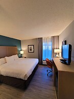 Comfort Inn & Suites Alexandria West