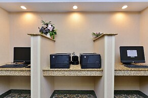 Comfort Inn & Suites Alexandria West