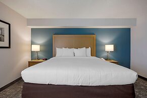 Comfort Inn & Suites Alexandria West