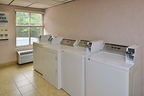 Comfort Inn & Suites Alexandria West