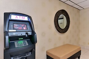 Comfort Inn & Suites Alexandria West