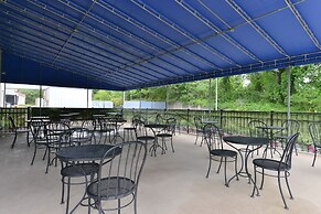 Comfort Inn & Suites Alexandria West