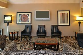 Comfort Inn & Suites Alexandria West