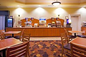 Holiday Inn Express & Suites Valdosta West - Mall Area by IHG