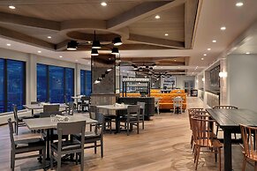 Kananaskis Mountain Lodge, Autograph Collection