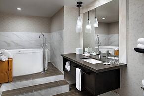 Kananaskis Mountain Lodge, Autograph Collection