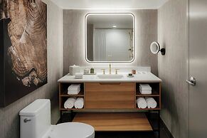 Kananaskis Mountain Lodge, Autograph Collection