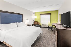 Holiday Inn Express & Suites Wilmington-Newark