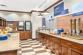 Holiday Inn Express & Suites Wilmington-Newark by IHG