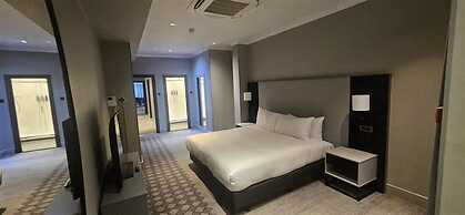 DoubleTree by Hilton London Kensington
