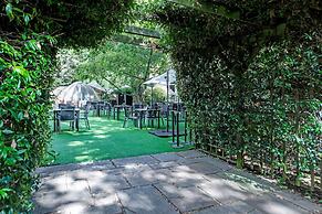 DoubleTree by Hilton London Kensington
