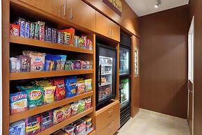 Fairfield Inn & Suites Bismarck North