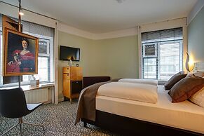 Premier Inn Köln City Centre