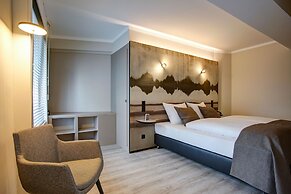 Premier Inn Köln City Centre