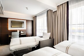 Premier Inn Köln City Centre