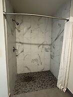 Clarion Inn & Suites Dothan South