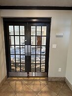 Clarion Inn & Suites Dothan South