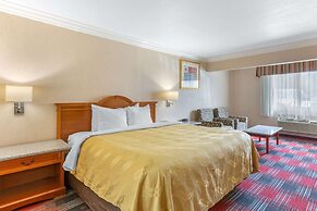 Quality Inn & Suites Oceanside near Camp Pendleton