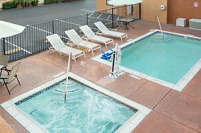 Quality Inn & Suites Oceanside near Camp Pendleton
