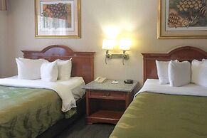 Quality Inn & Suites Oceanside near Camp Pendleton