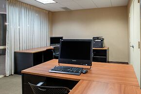 Quality Hotel Conference Center Cincinnati Blue Ash