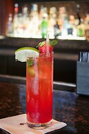 DoubleTree by Hilton Kansas City - Overland Park