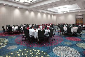 DoubleTree by Hilton Kansas City - Overland Park