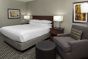 DoubleTree by Hilton Kansas City - Overland Park