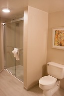 DoubleTree by Hilton Kansas City - Overland Park