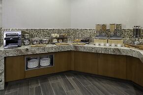 DoubleTree by Hilton Kansas City - Overland Park