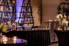 Renaissance Denver Hotel & Conference Center