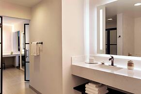 Renaissance Denver Hotel & Conference Center