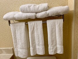 Clarion Inn Fairborn -  Dayton near Wright Patterson