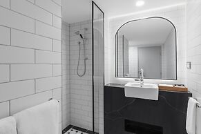 The Savoy Hotel on Little Collins Melbourne