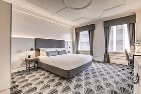 The Savoy Hotel on Little Collins Melbourne