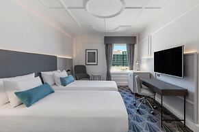 The Savoy Hotel on Little Collins Melbourne