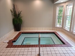 Club - Hotel Nashville Inn & Suites