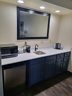 Club - Hotel Nashville Inn & Suites