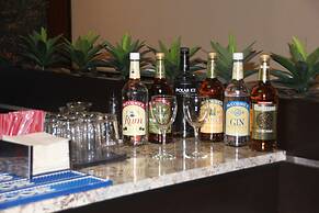 Club - Hotel Nashville Inn & Suites